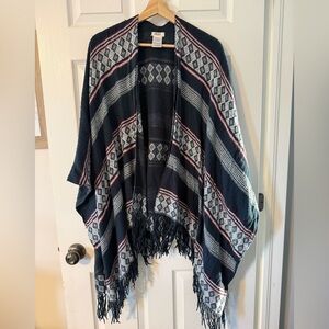Ardene Navy and White Patterned Poncho